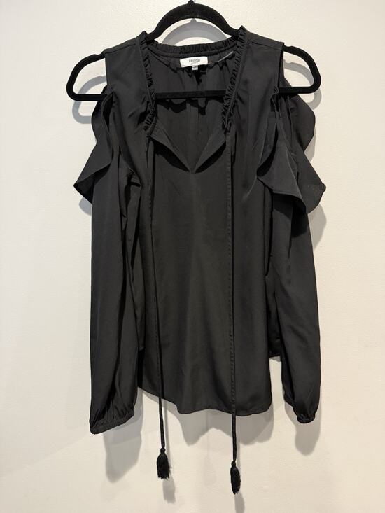 Kensie Jeans Tops - Kensie Black Cold Shoulder Ruffle Top Blouse Tassel Tie Long Sleeve Flowy Boho M